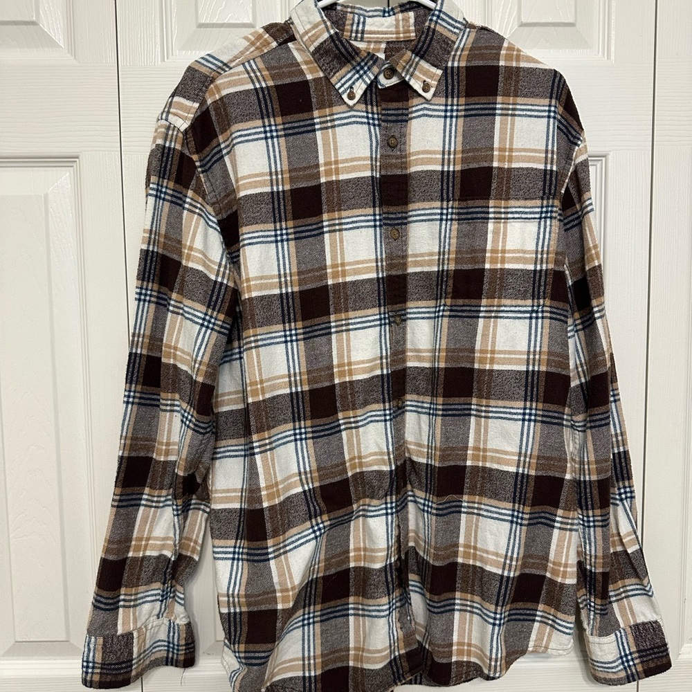 Croft & Barrow Brown and White Casual Button Down Shirt